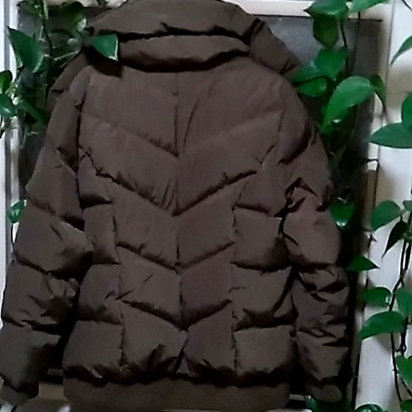 Old Navy Down Coat - Picture 4 of 4